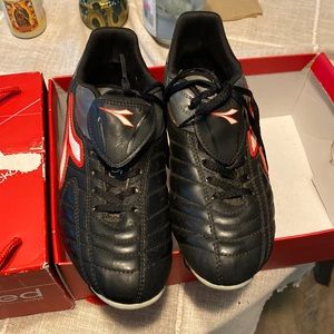 ⚽️ Diadora LEATHER Soccer Cleats ⚽️